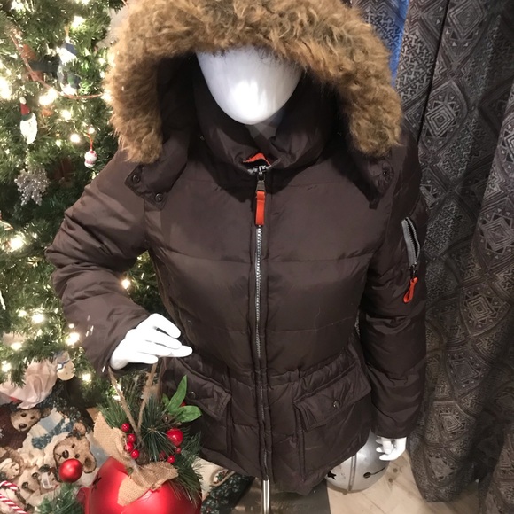Designer winter Jacket - Picture 1 of 8